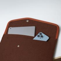 Чехол фетровый для планшета/ноутбука (11.6) на кнопке шоколад