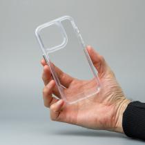 Чехол Space Case (2nd Gen) для iPhone 15 прозрачный