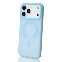 Силиконовый чехол SOFT MATTE с поддержкой MagSafe для iPhone 17 Pro light blue