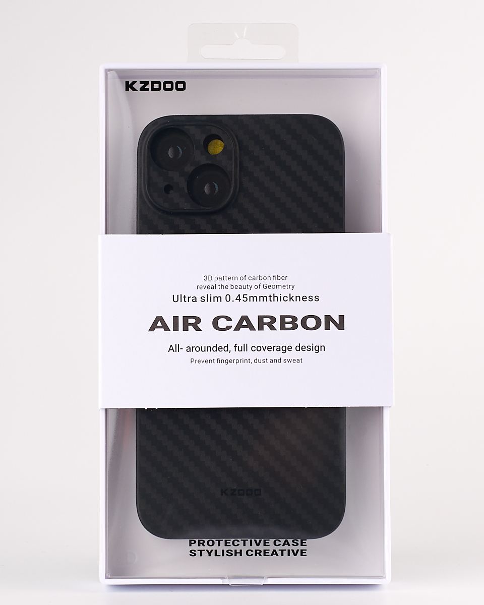 Карбоновий чохол K-DOO Air Carbon (UltraSlim 0.45mm) для телефону iPhone 14 Plus чорний